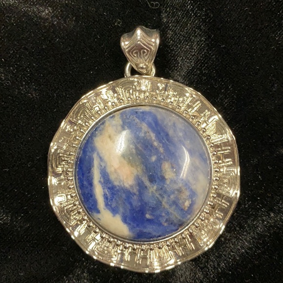 Vintage Silver pendant with blue & white stone necklace with bag - Picture 5 of 9